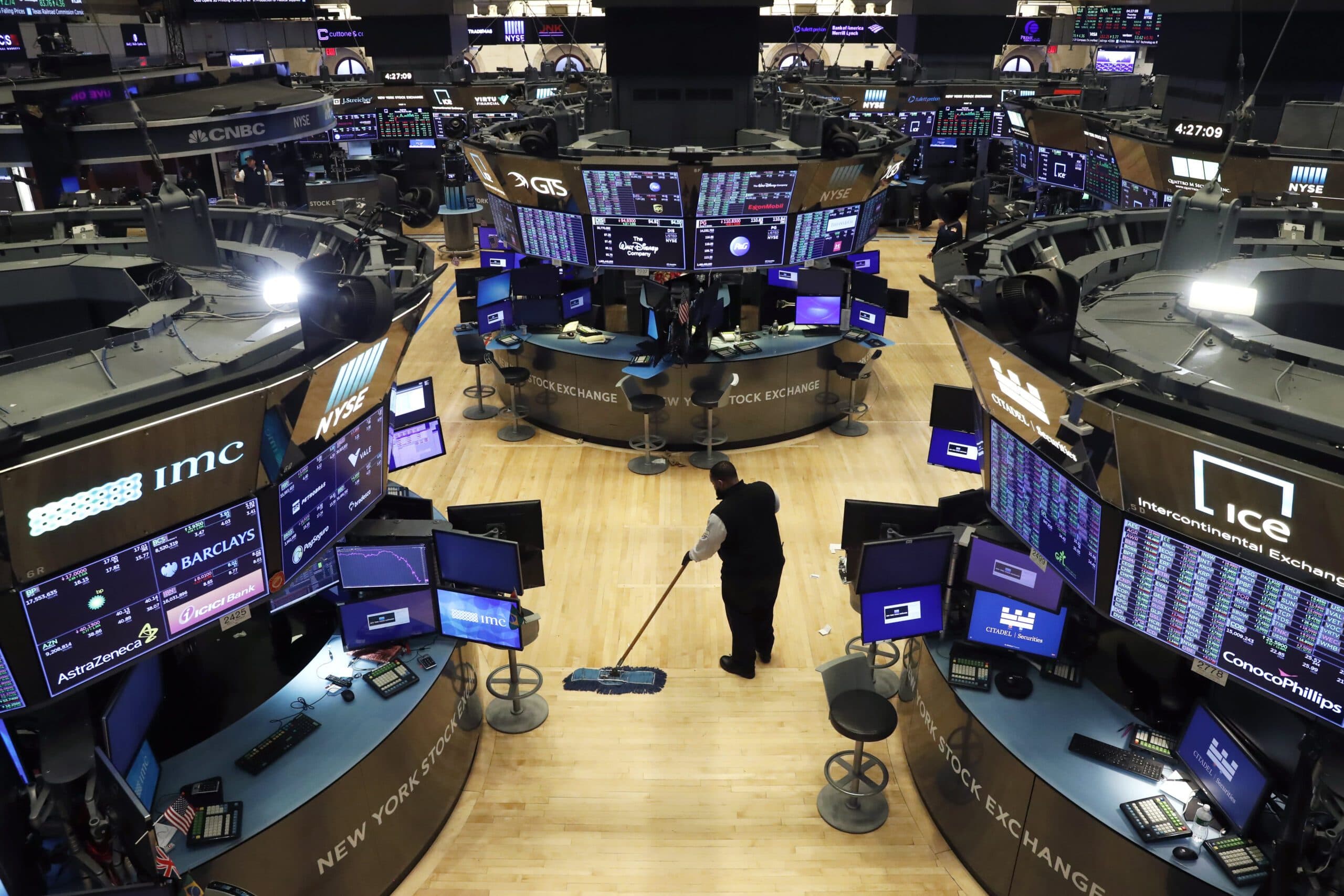 Prediction Markets Let Insiders Profit on Leaks Yet a Massive Dow Jones Partnership Just Validates Their Role
